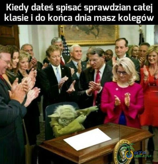 Kiedy dałeś spisać sprawdzian całej klasie i do końca dnia masz kolegów